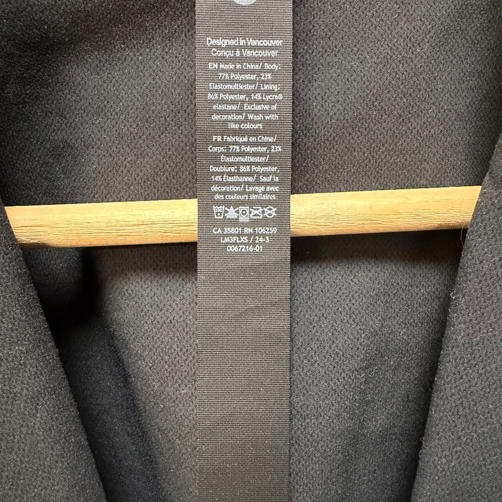 Men's Lululemon New Venture Button-Front Blazer. - Picture 4 of 5